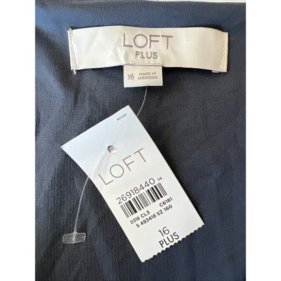 Loft Wrap Dress Women's 16 plus Tie Career gray print rayon blend knee length - Picture 7 of 10